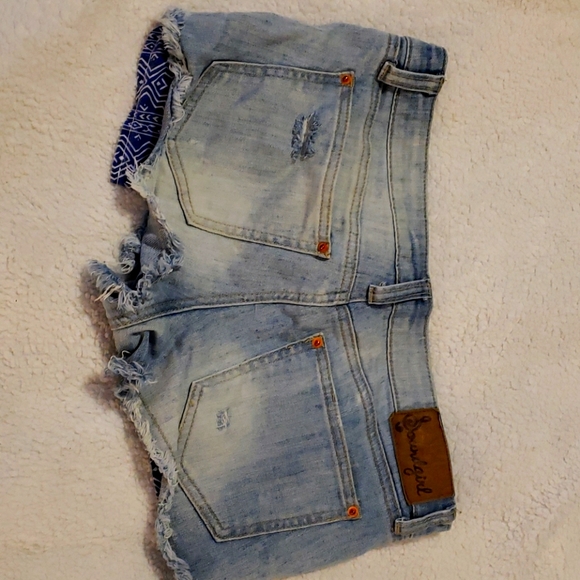 Shorts - Picture 2 of 2